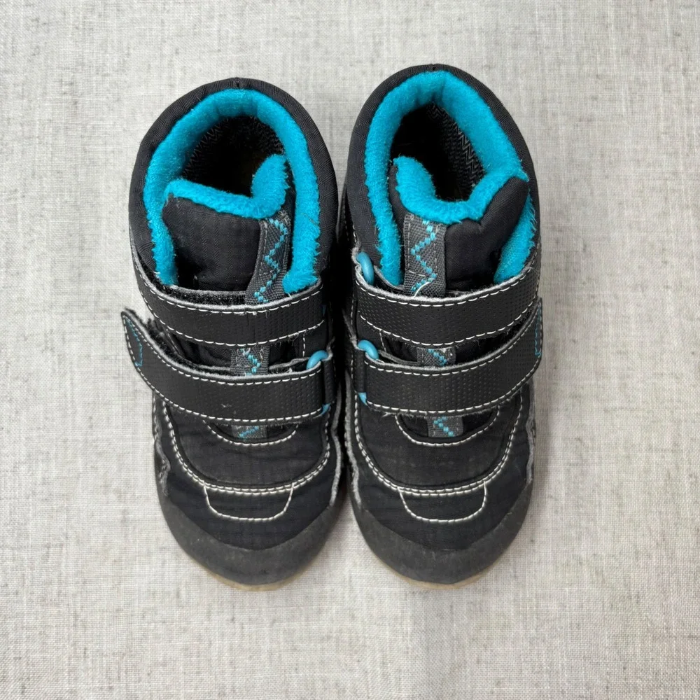 See‎ Kai Run Atlas Black Gray Snow Boot Rain Boot Waterproof Insulated Kids 10.